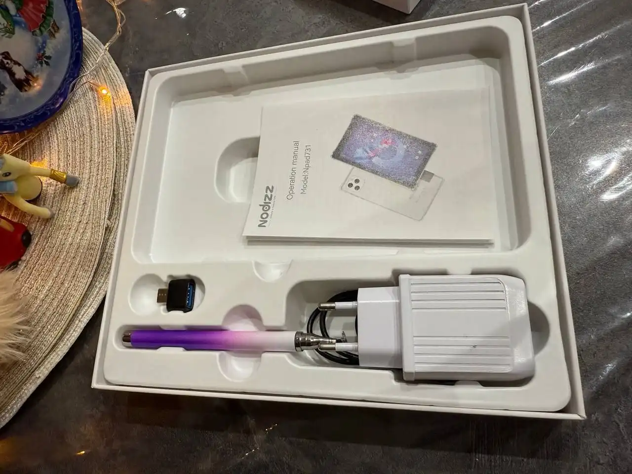 Планшет почти не пользовались - Планшеты (Электроника) в Челябинск