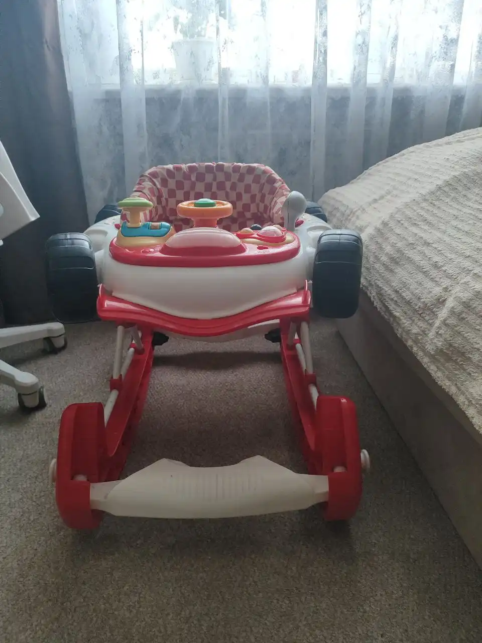 Продам ходунки-качалку - Товары для детей в Челябинск