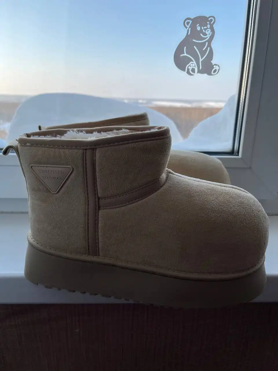 Продам новые угги - Одежда в Челябинск