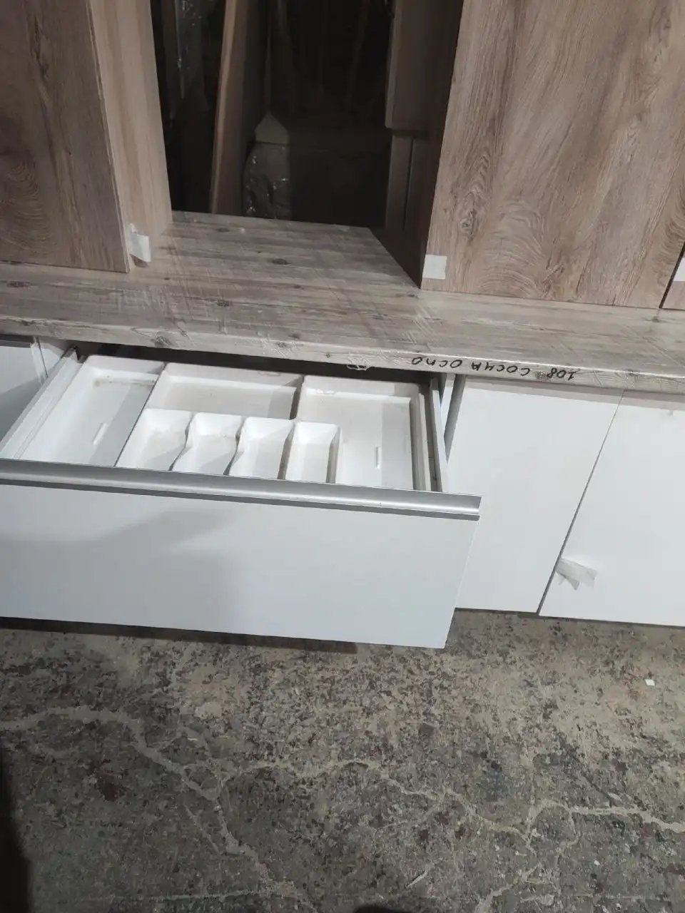 Кухонный гарнитур в наличии - Кухонная мебель (Для дома и дачи) в Челябинск