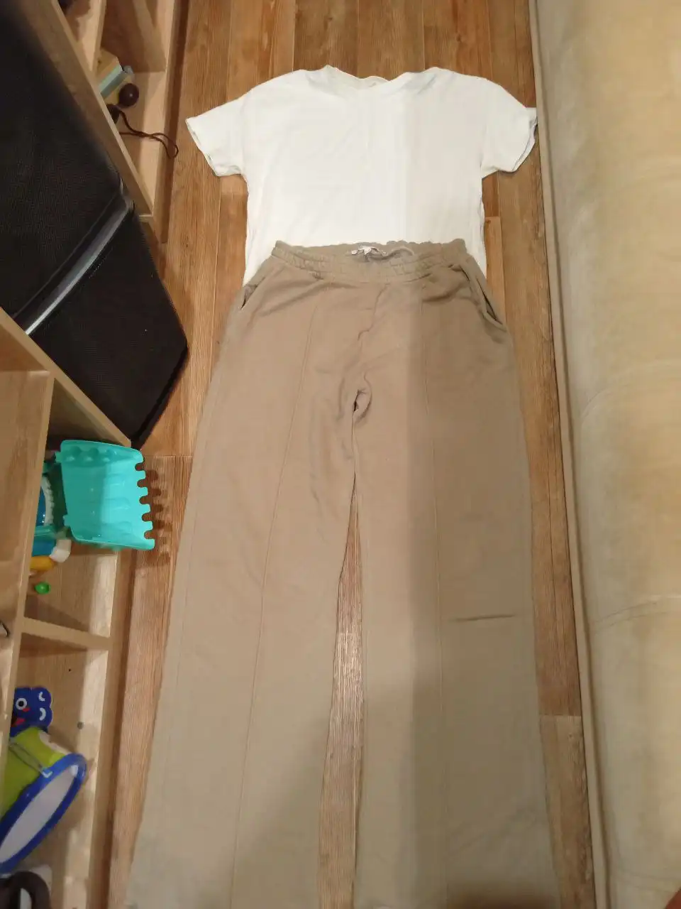 Одежда размер 42-44 - Одежда в Челябинск