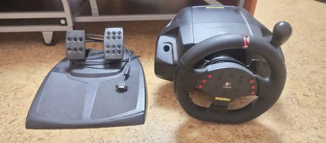 Продам руль Logitech momo racing - Барахолка в Челябинск