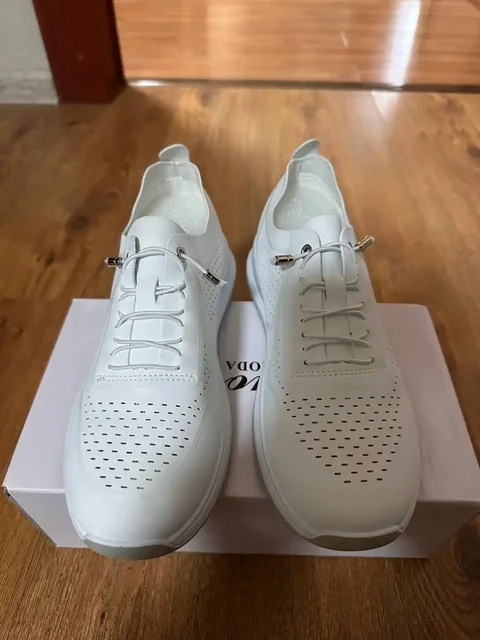 Кроссовки летние - Спортивная/танцевальная одежда в Челябинск