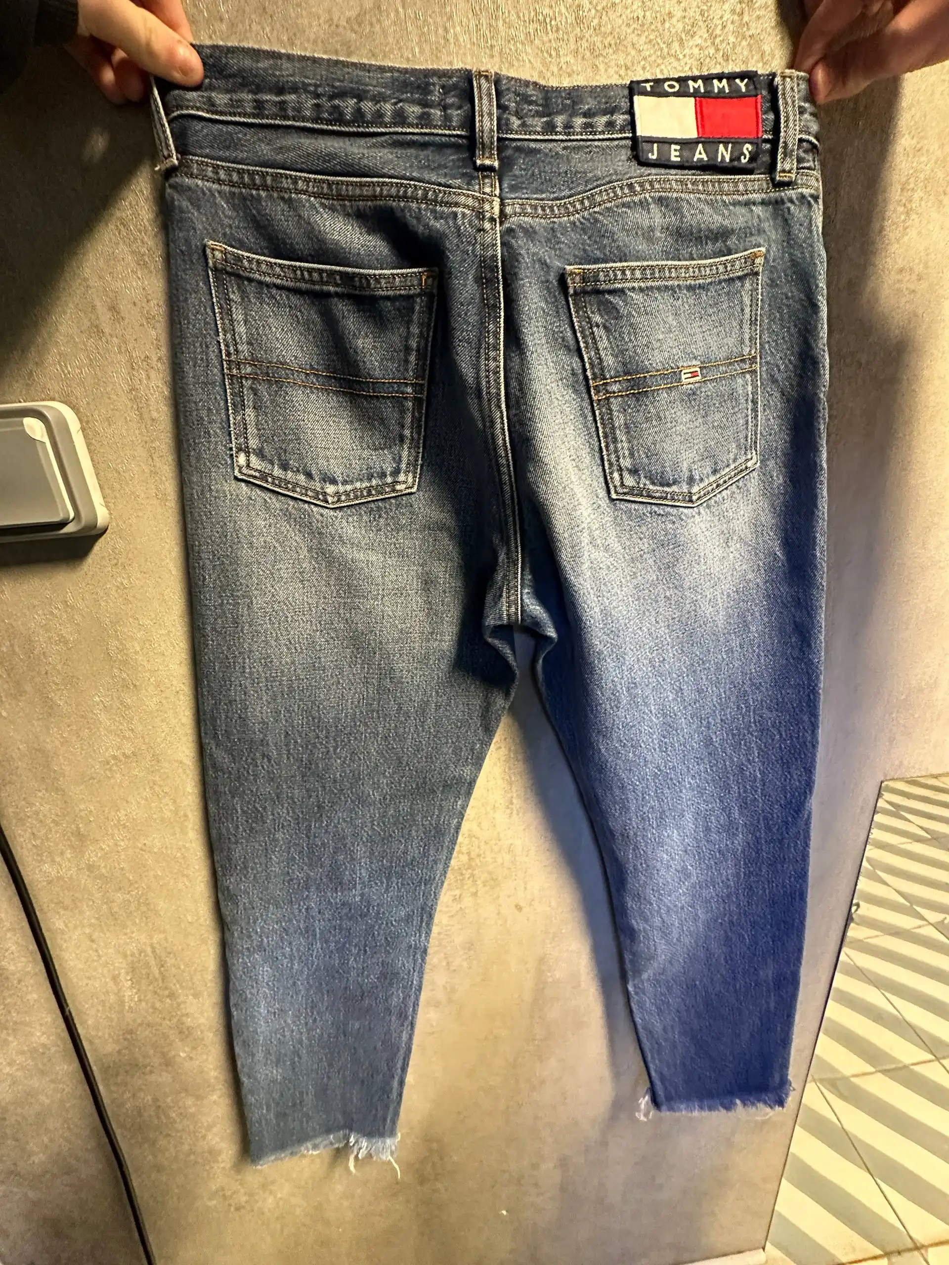 Продам джинсы Tommy Jeans оригинал - Джинсы (Одежда) в Челябинск