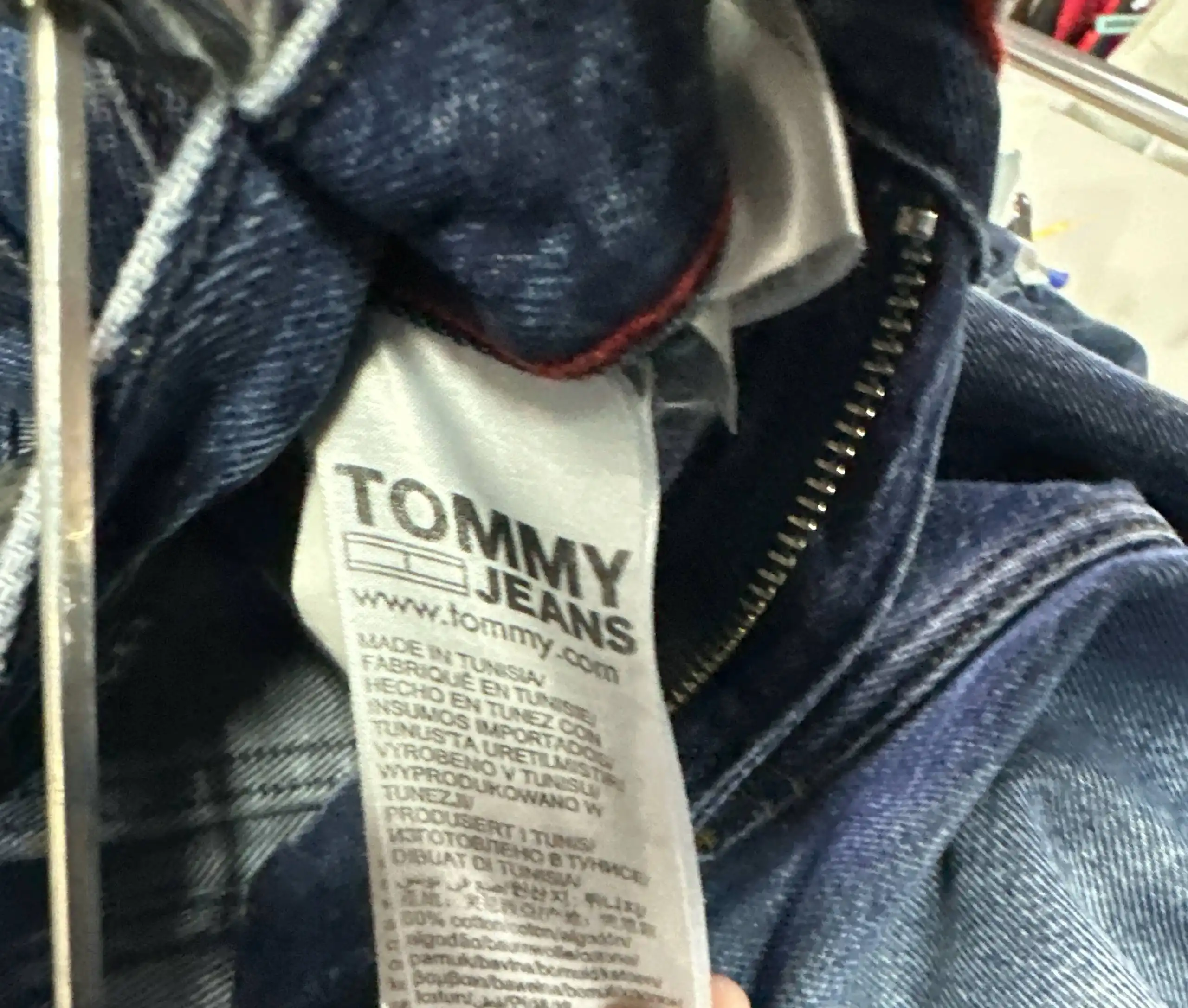 Продам джинсы Tommy Jeans оригинал - Джинсы (Одежда) в Челябинск