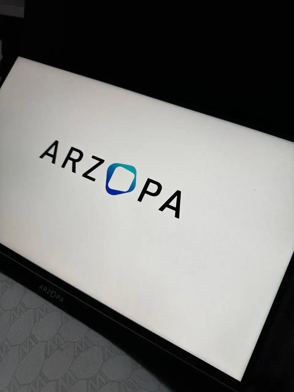 Продам электро гитару и игровой монитор - Барахолка в Челябинск