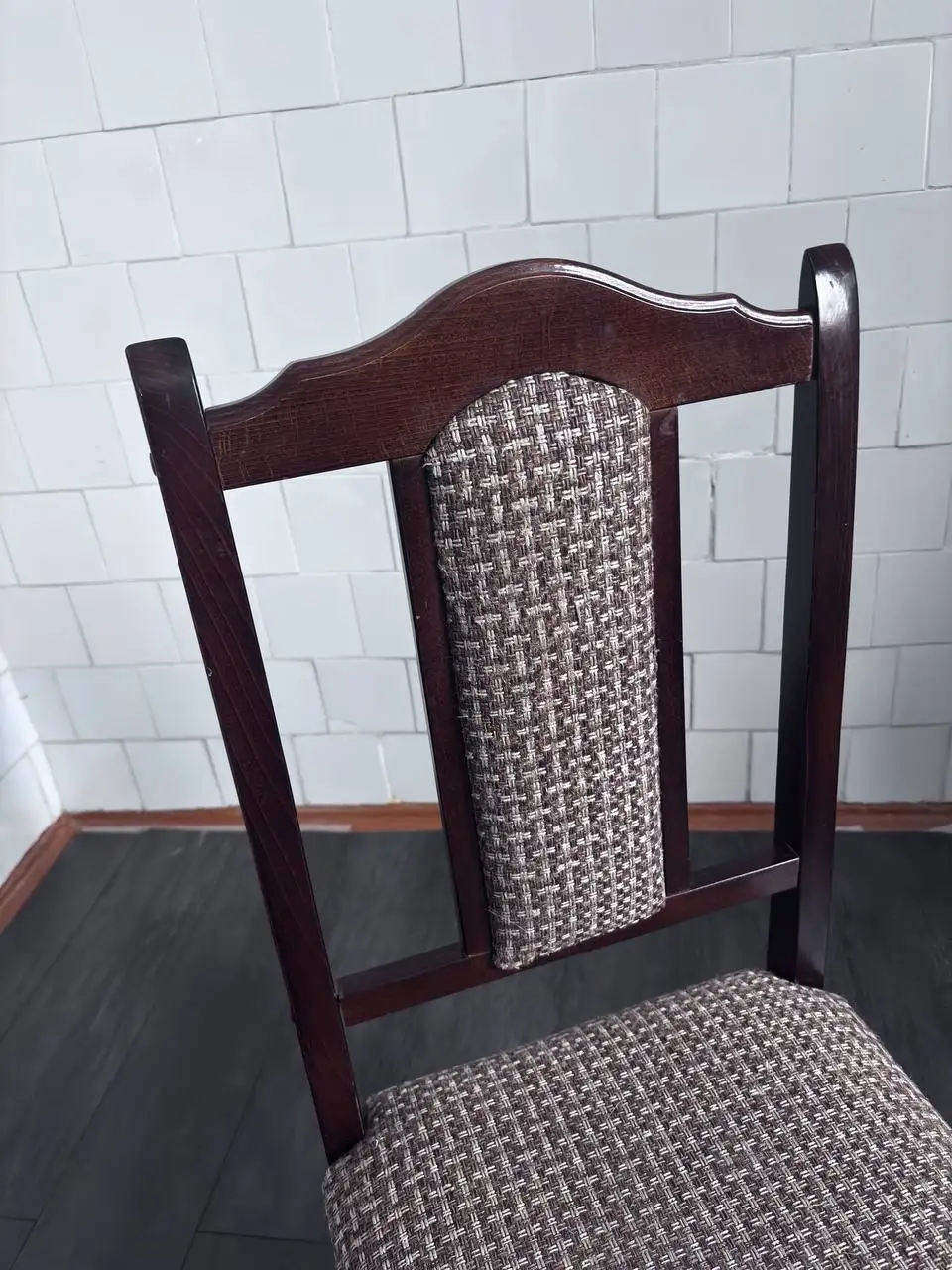 Продажа стульев - Барахолка в Челябинск