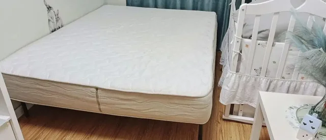 Продам матрас и металлическое основание Мега мульти 1.6x2 м - Для дома и дачи в Челябинск