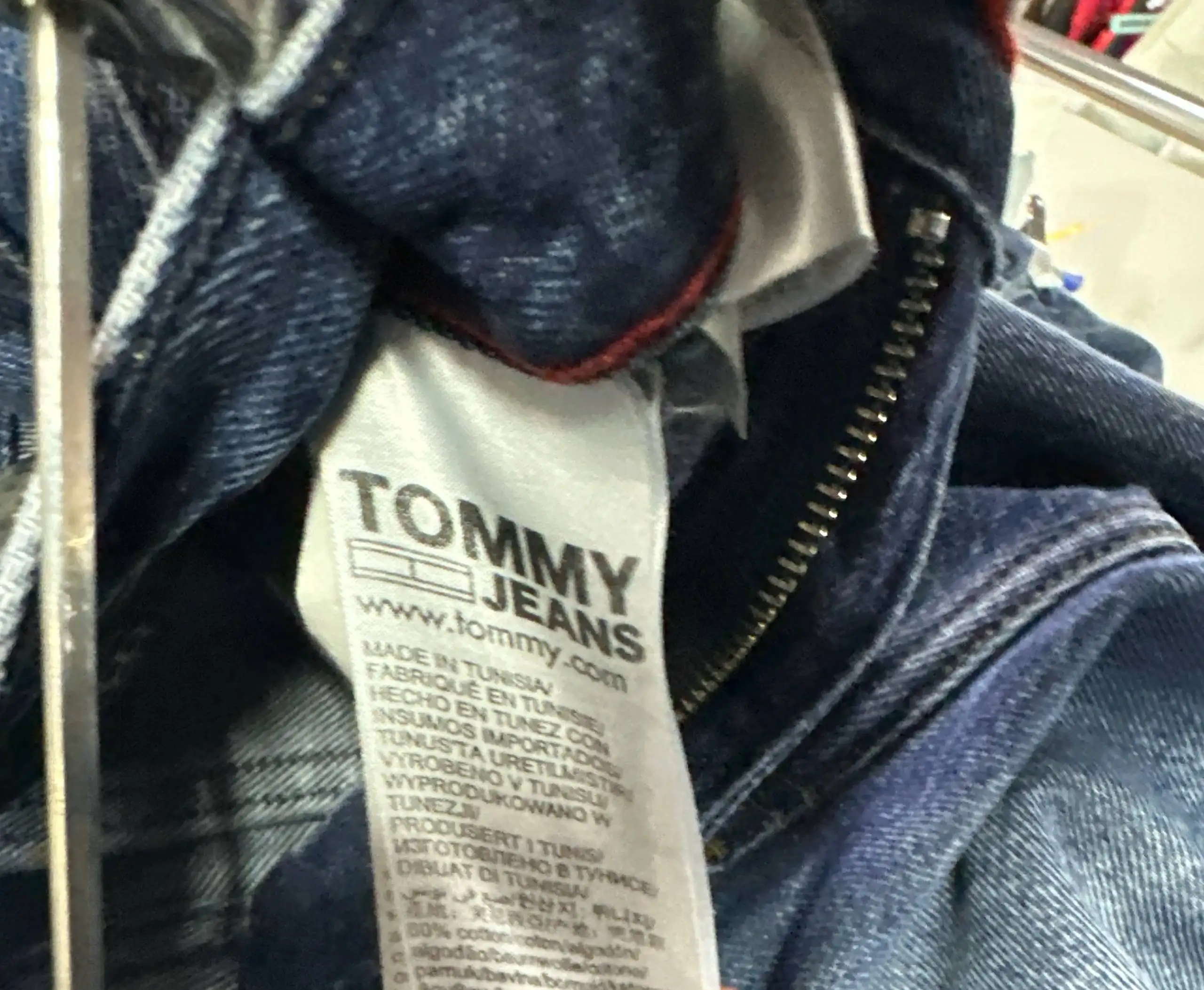 Продажа джинсов Tommy Jeans оригинал - Джинсы (Одежда) в Челябинск