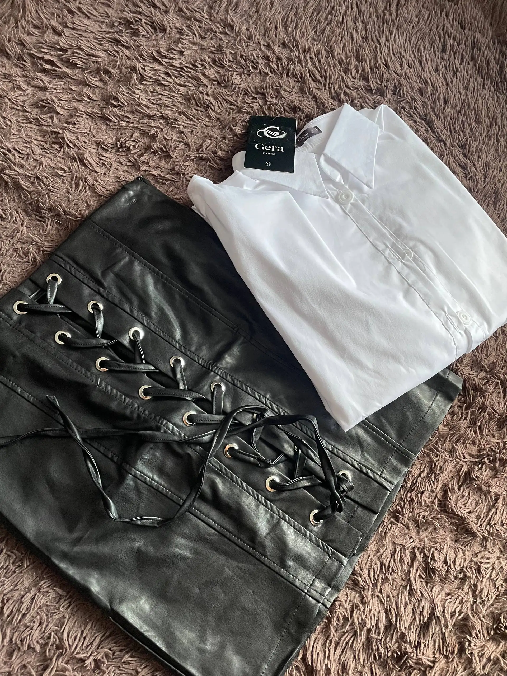 Новый комплект одежды размер S - Одежда в Челябинск