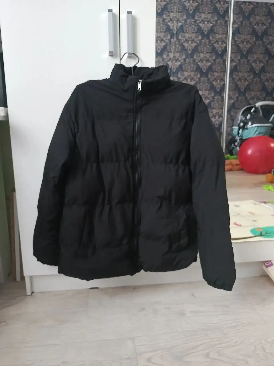 Продажа новых вещей: куртка, свадебное платье, коляска, елка - Барахолка в Челябинск