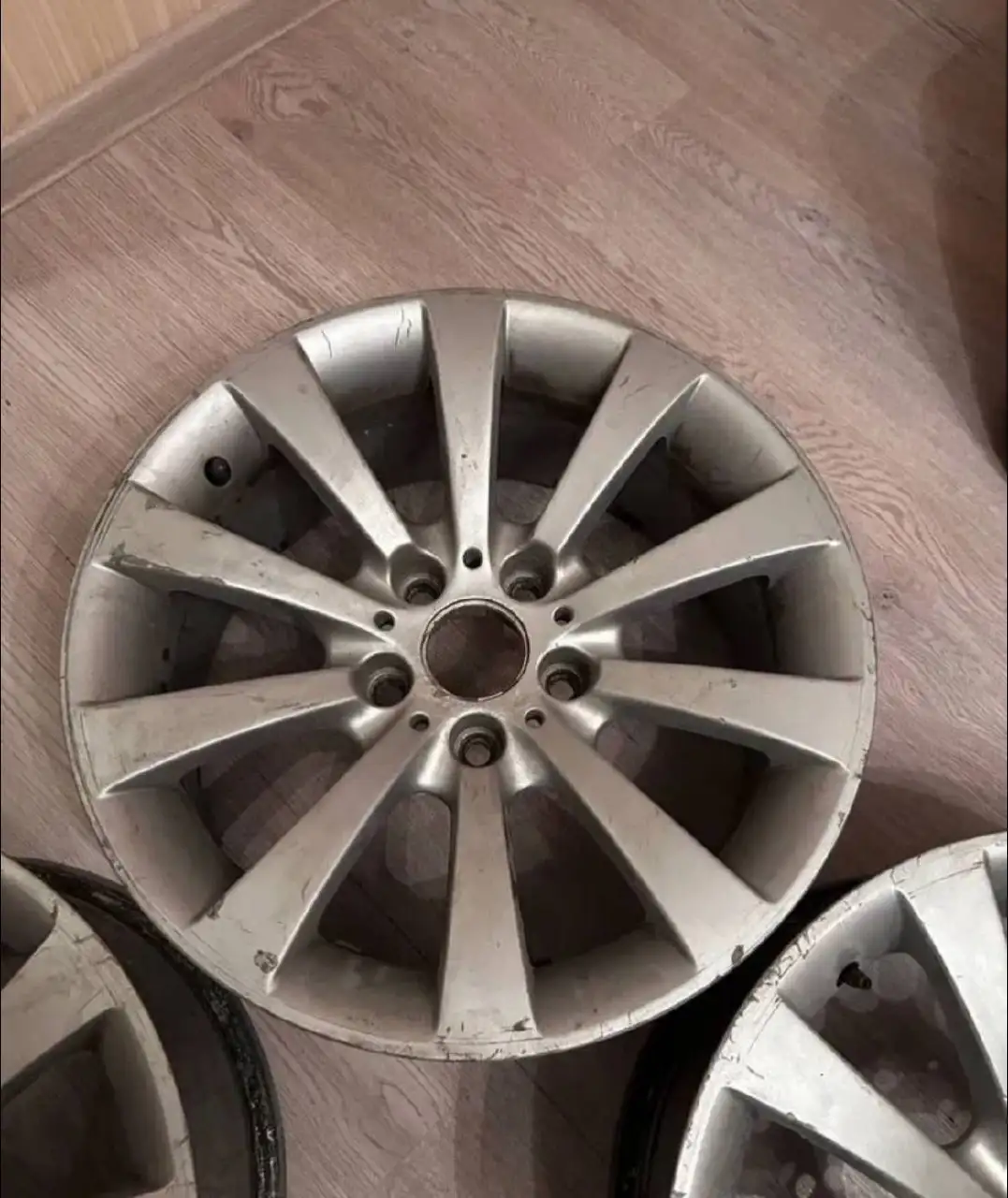 Литые диски для BMW E60 17 дюймов - Диски и шины (Запчасти) в Челябинск