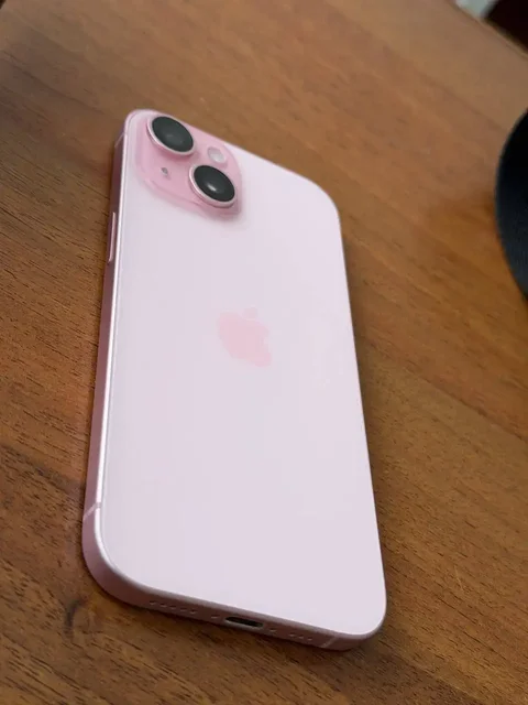 Продам iPhone 15 128 ГБ в розовом цвете - Измерительные приборы в Челябинск