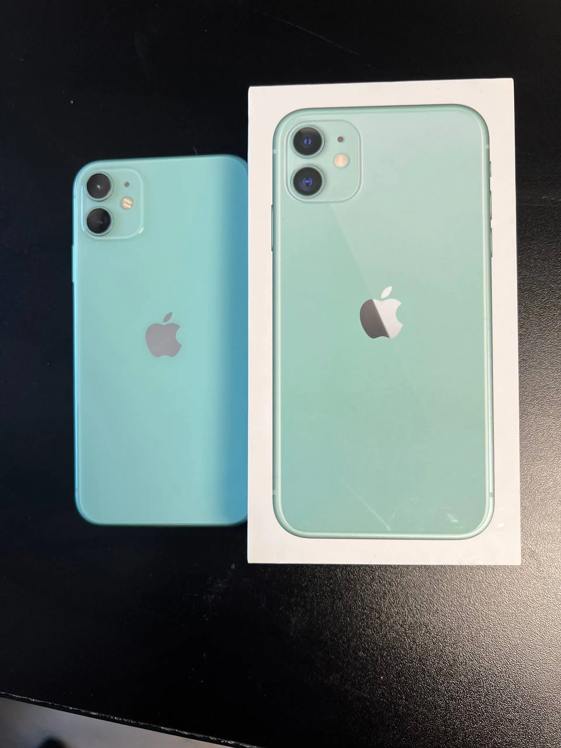 Смартфон в отличном состоянии с чехлом и шнуром - Смартфоны (Электроника) в Челябинск