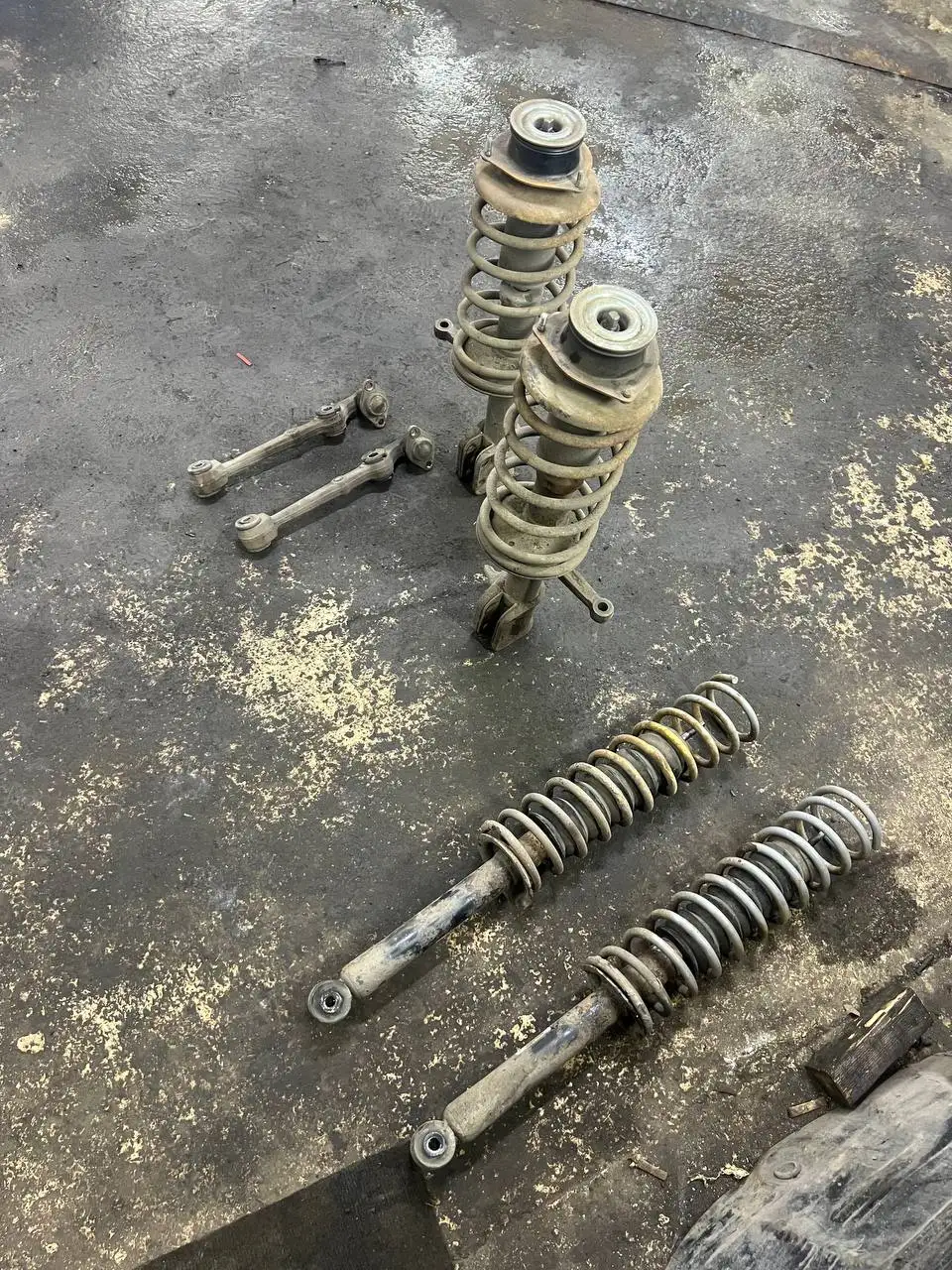 Продажа стоек и шаровых в рабочем состоянии - Барахолка в Челябинск