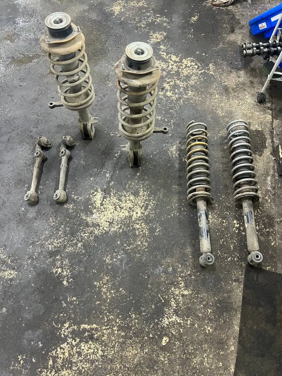 Продажа стоек и шаровых в рабочем состоянии - Барахолка в Челябинск