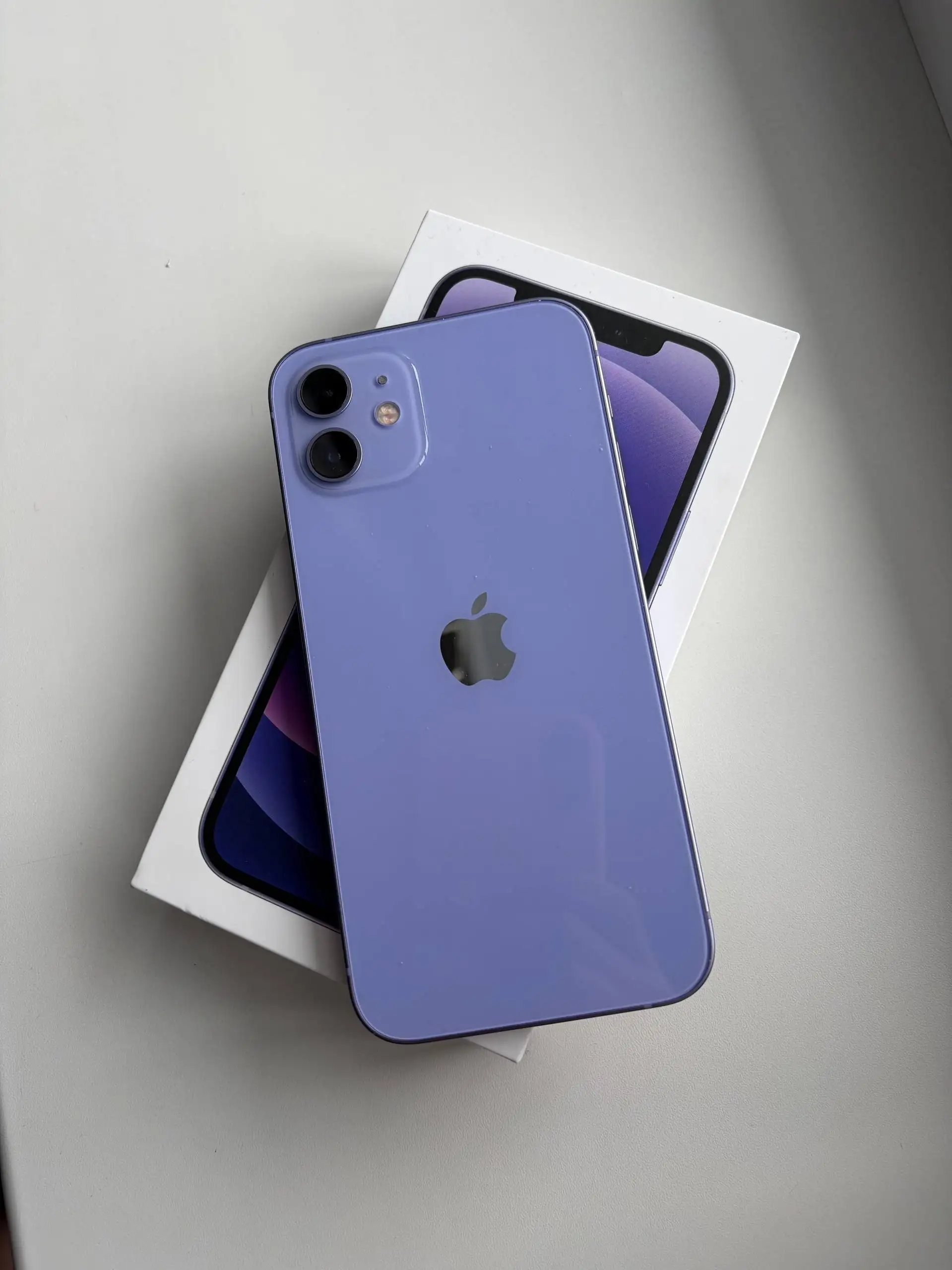 Продам IPhone 12 128Гб в отличном состоянии - Смартфоны (Электроника) в Челябинск