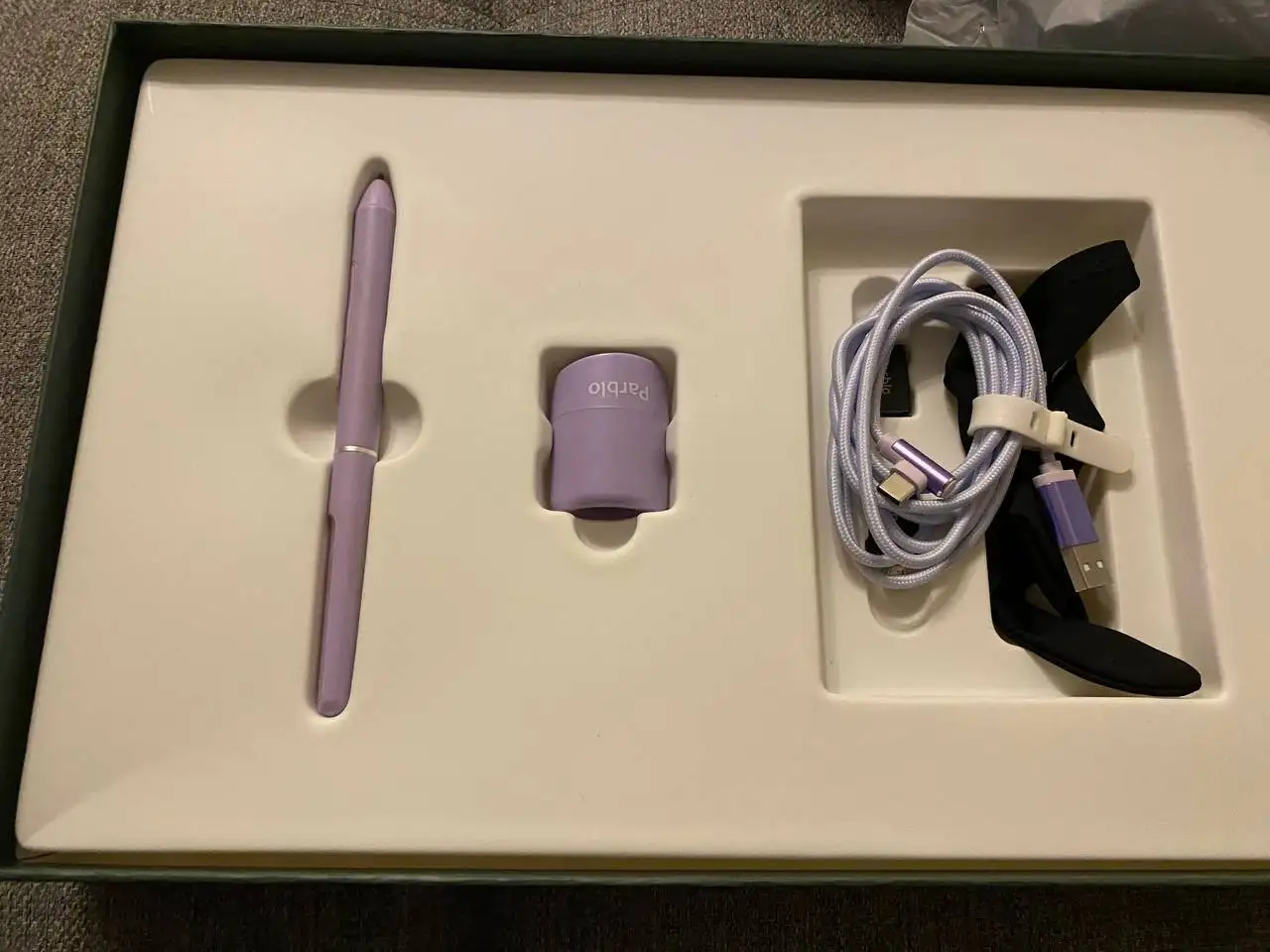 Продам графический планшет и колонку JBL GO4 - Электроника в Челябинск