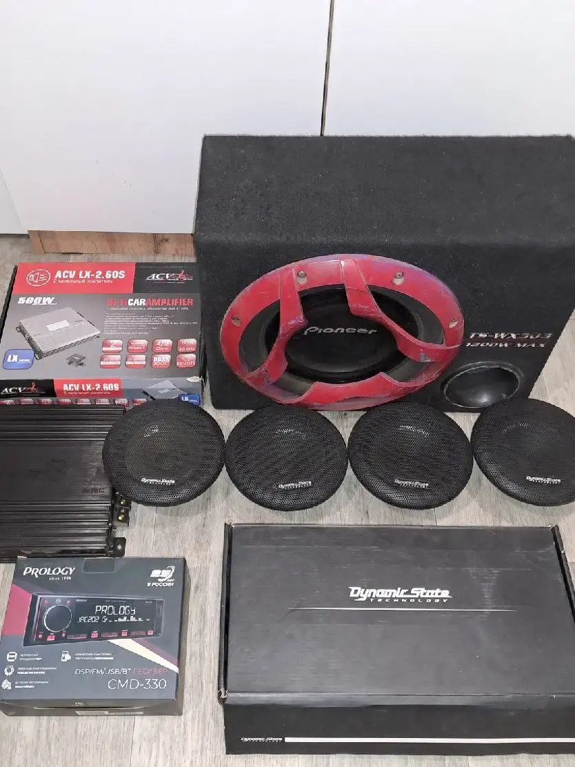 Продам автозвук в хорошем состоянии - Автозвук (Электроника) в Челябинск