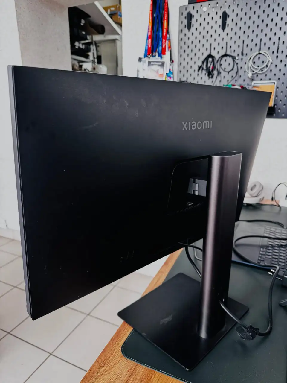 Монитор Xiaomi 4k 27 дюймов - Мониторы (Электроника) в Челябинск