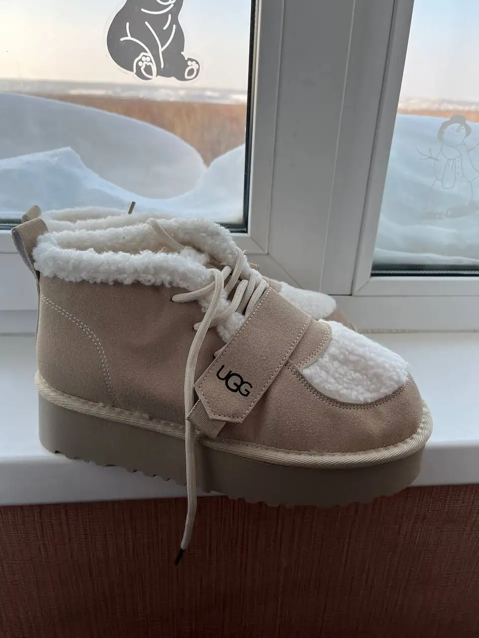 Продам новые угги - Обувь (Одежда) в Челябинск
