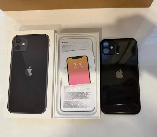 Продам iPhone 11 128 ГБ черный - Рации и радиооборудование в Челябинск