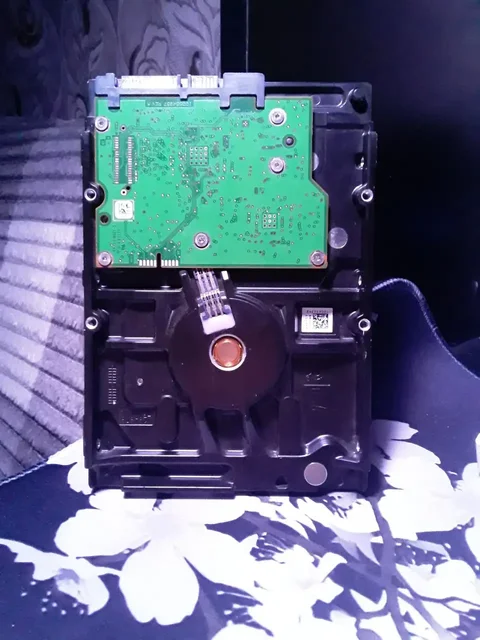 Обмен HDD 931GB на SSD 400GB - Рации и радиооборудование в Челябинск