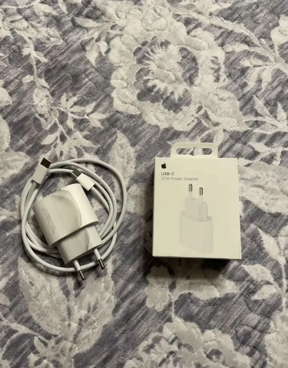 Iphone 15 pro в идеальном состоянии - Смартфоны (Электроника) в Челябинск