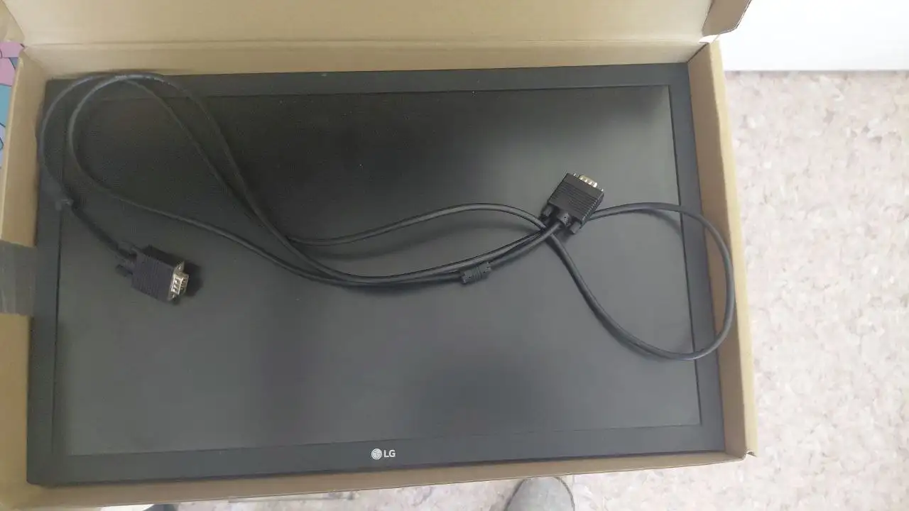 Продам монитор LG - Мониторы (Электроника) в Челябинск