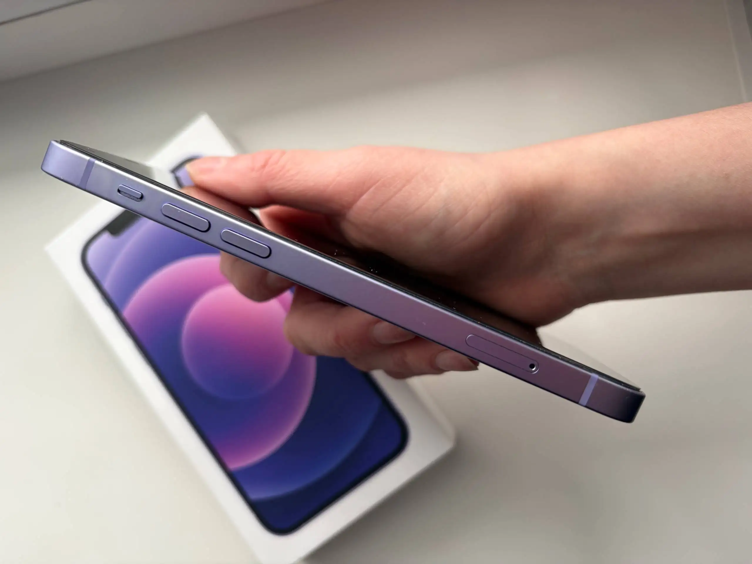 Продам IPhone 12 128Гб в отличном состоянии - Смартфоны (Электроника) в Челябинск