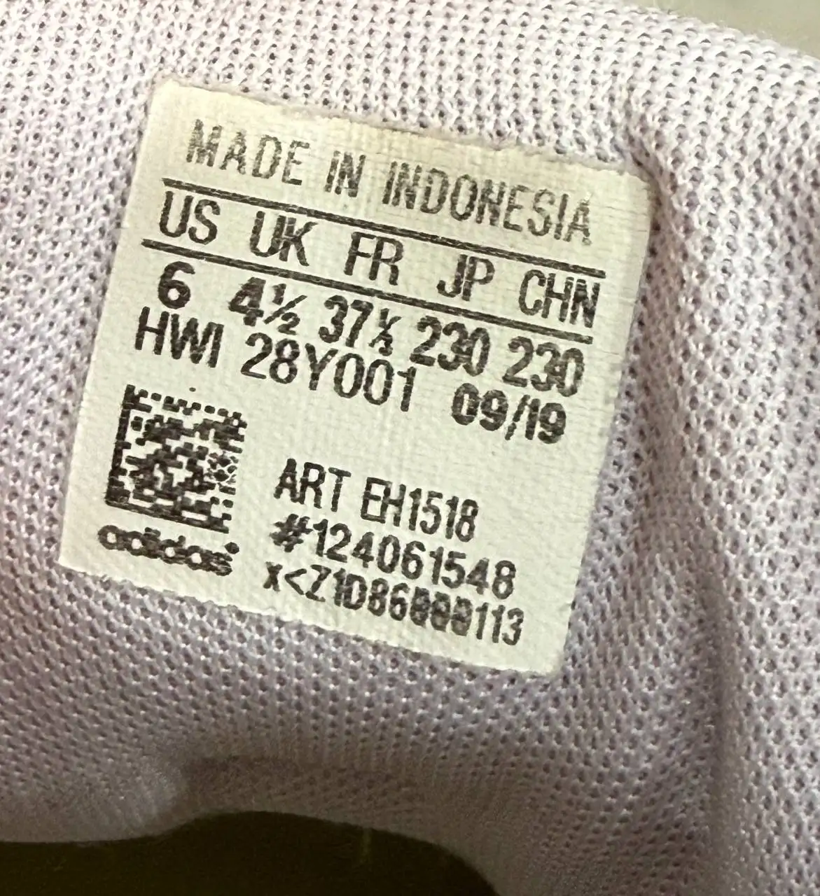 Продам оригинальные кеды Adidas размер 37 - Обувь (Одежда) в Челябинск