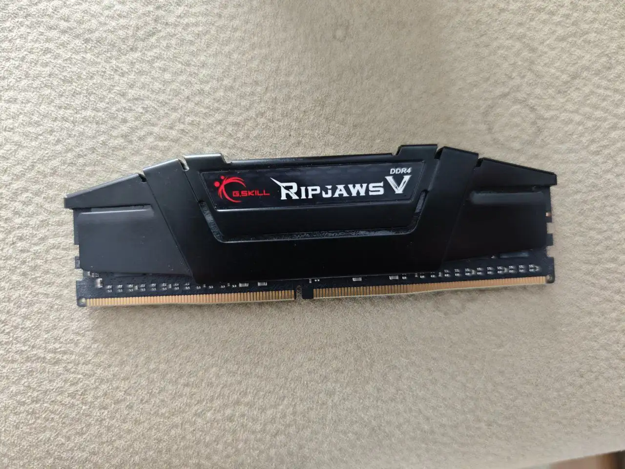 Продажа оперативной памяти G.Skill Ripjaws V 64GB - Компьютерные комплектующие (Электроника) в Челябинск