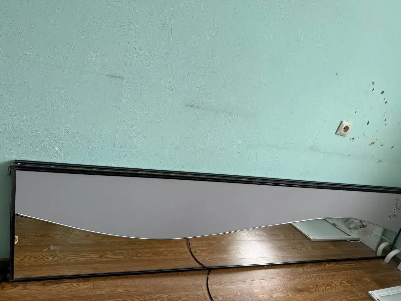 Встроенный шкаф купе и ламинат - Мебель (Барахолка) в Челябинск