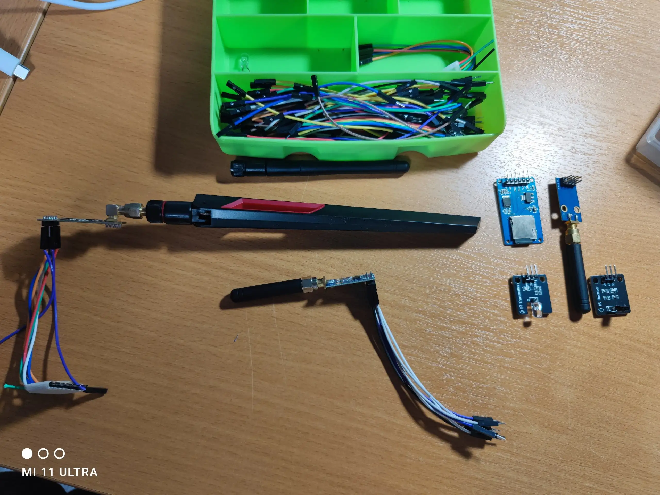 Продам M5 Stick Plus2 б/у с модулями - Электроника в Челябинск