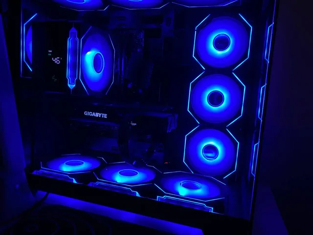 Компьютер с Intel Core i5-9600KF и GeForce GTX 1070 - Бытовая техника в Челябинск