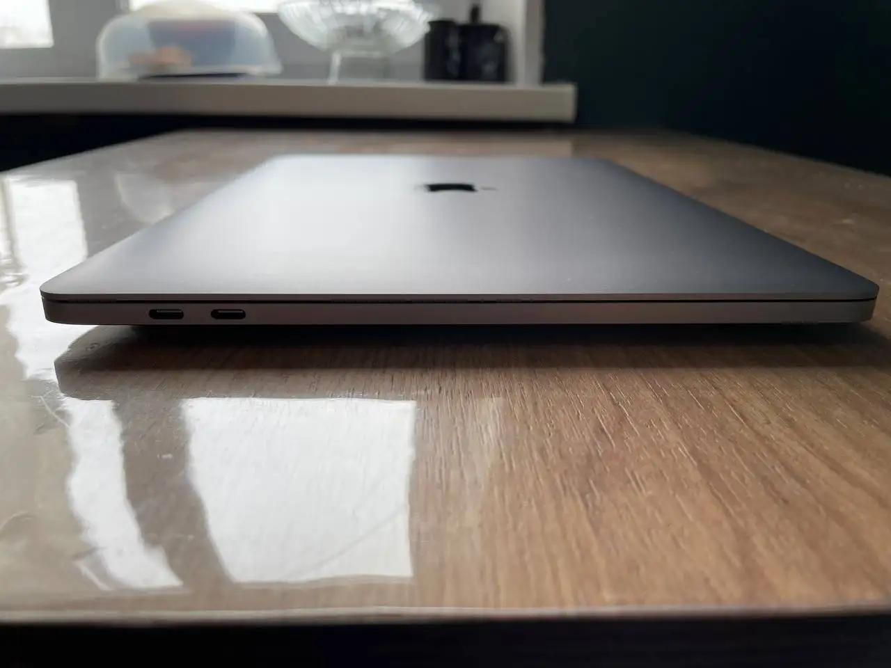 Продаю Macbook Pro M1 2020 года - Ноутбуки (Электроника) в Челябинск