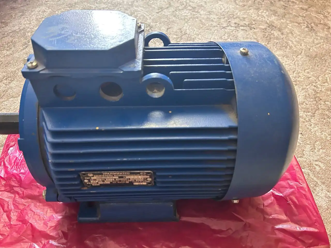 Товар в рабочем состоянии со сломанной лапкой - Барахолка в Челябинск