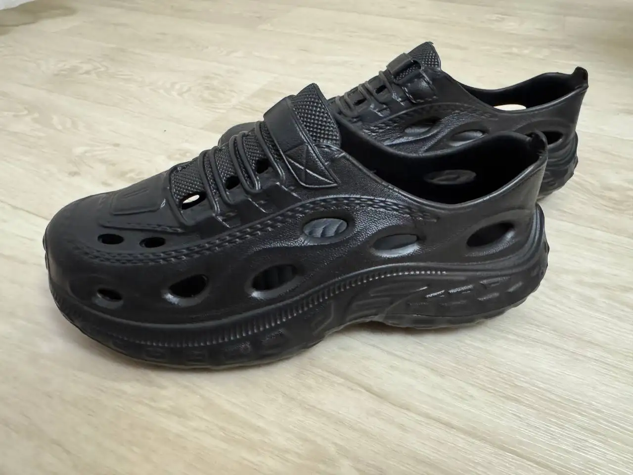 Объявление от white&black - Барахолка в Челябинск