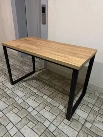 Бесплатный стол от офиса - Электронные сигареты и жидкости в Челябинск