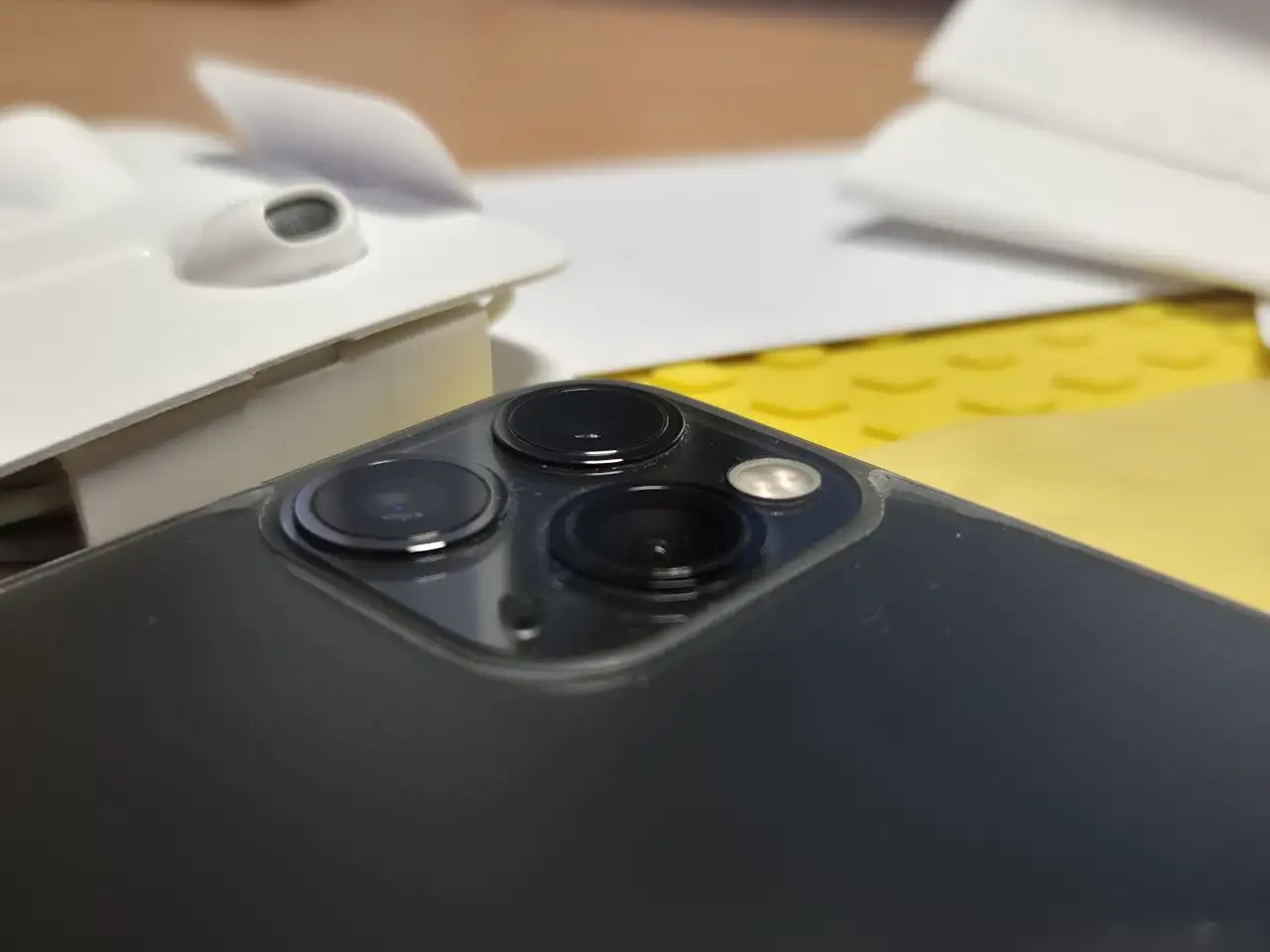 Продам iPhone 11 Pro в отличном состоянии - Смартфоны (Электроника) в Челябинск