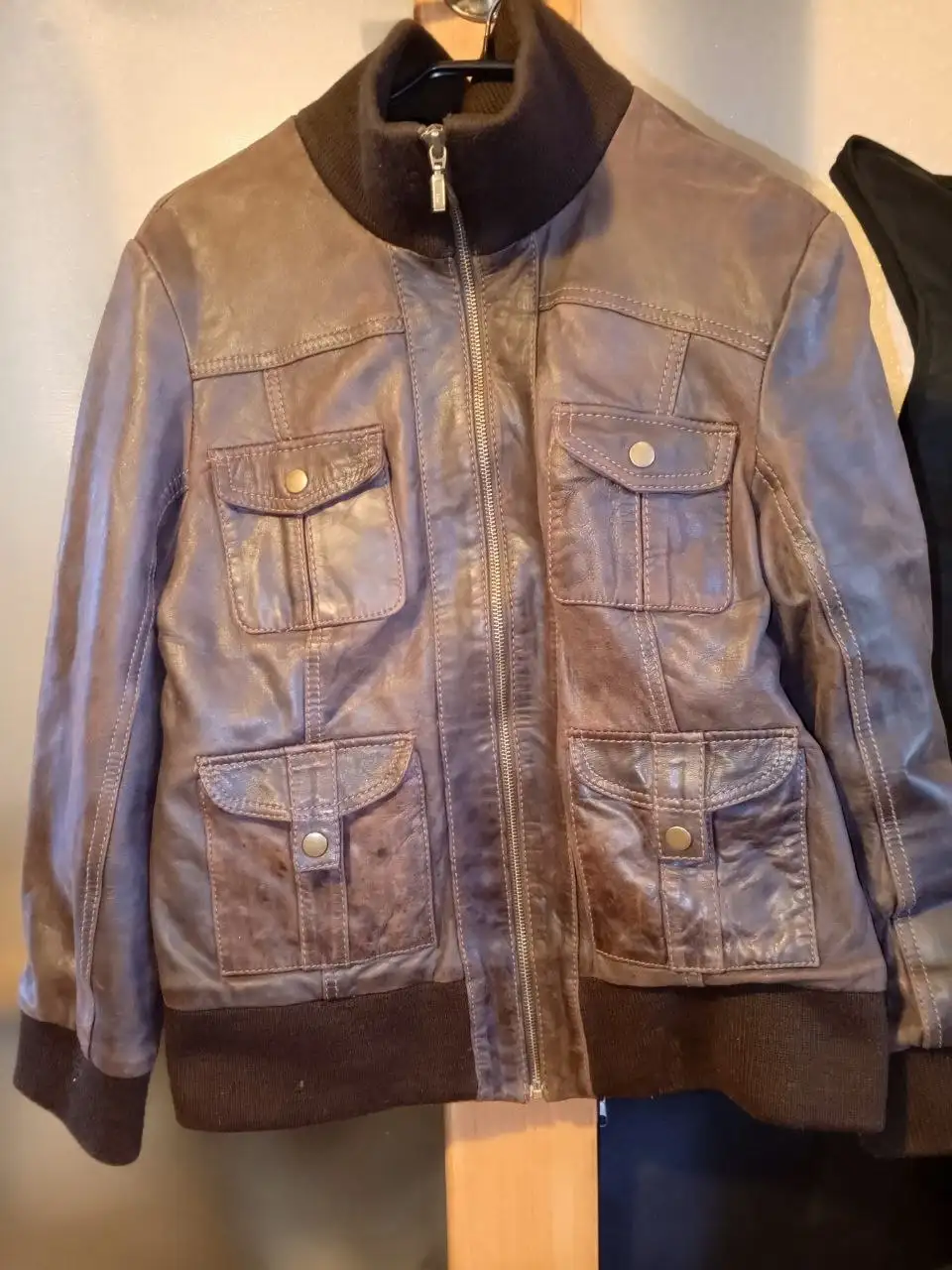 Куртка-бомбер из натуральной телячьей кожи - Верхняя одежда (Одежда) в Челябинск