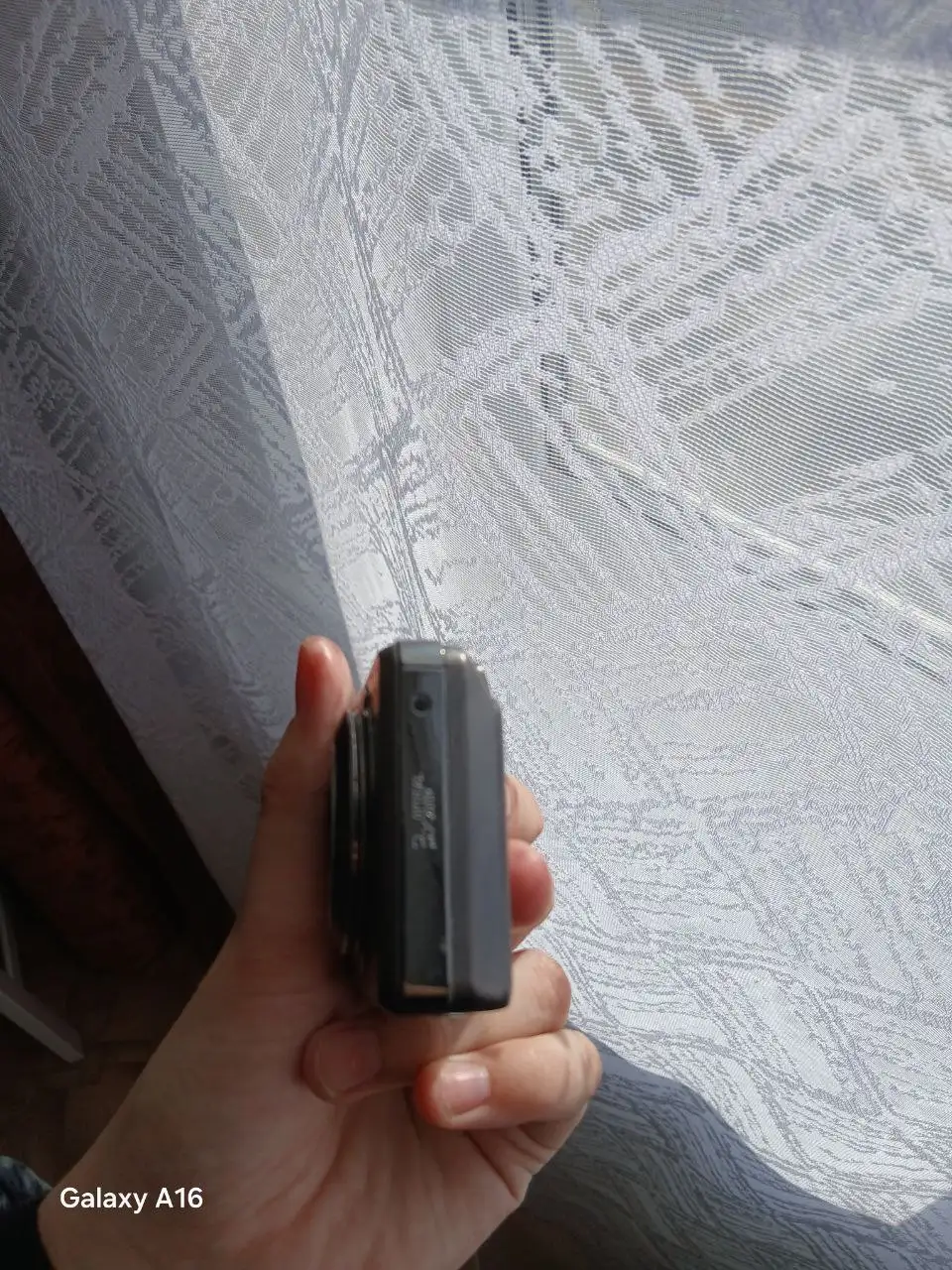 Камера Sony без зарядки в идеальном состоянии - Фотоаппараты (Электроника) в Челябинск