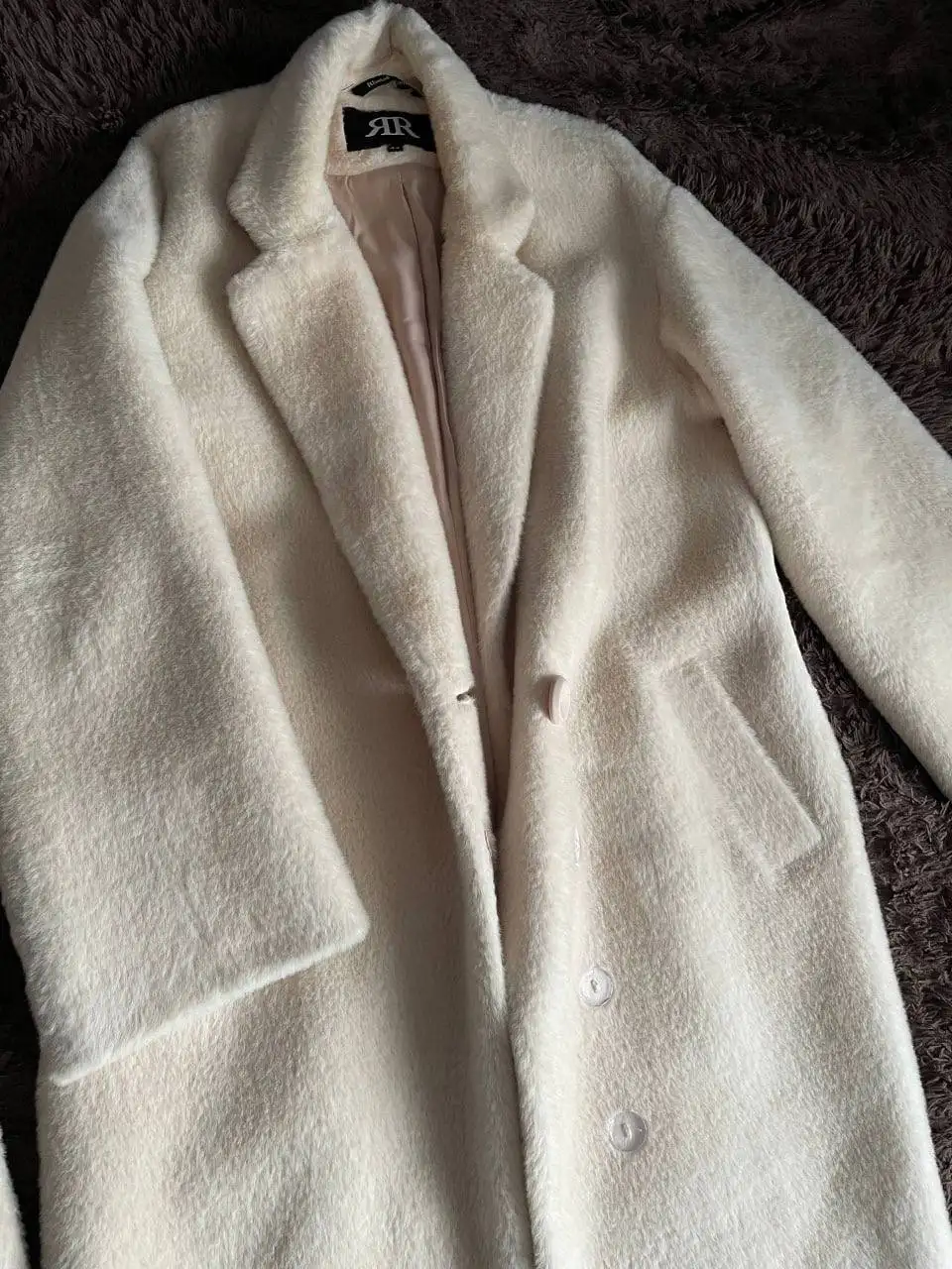 Шикарная шуба-пальто молочного цвета - Верхняя одежда (Одежда) в Челябинск