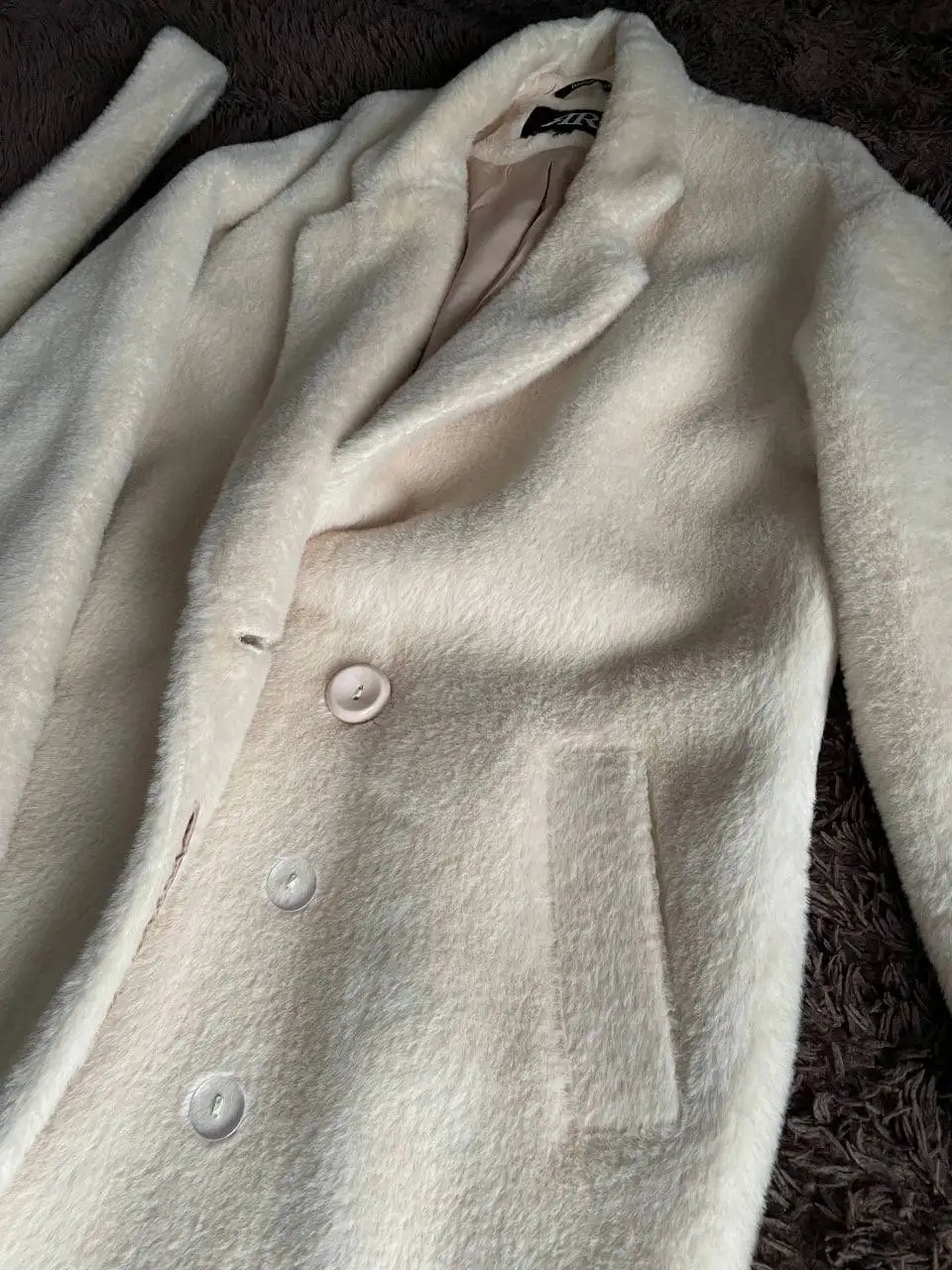 Шикарная шуба-пальто молочного цвета - Верхняя одежда (Одежда) в Челябинск