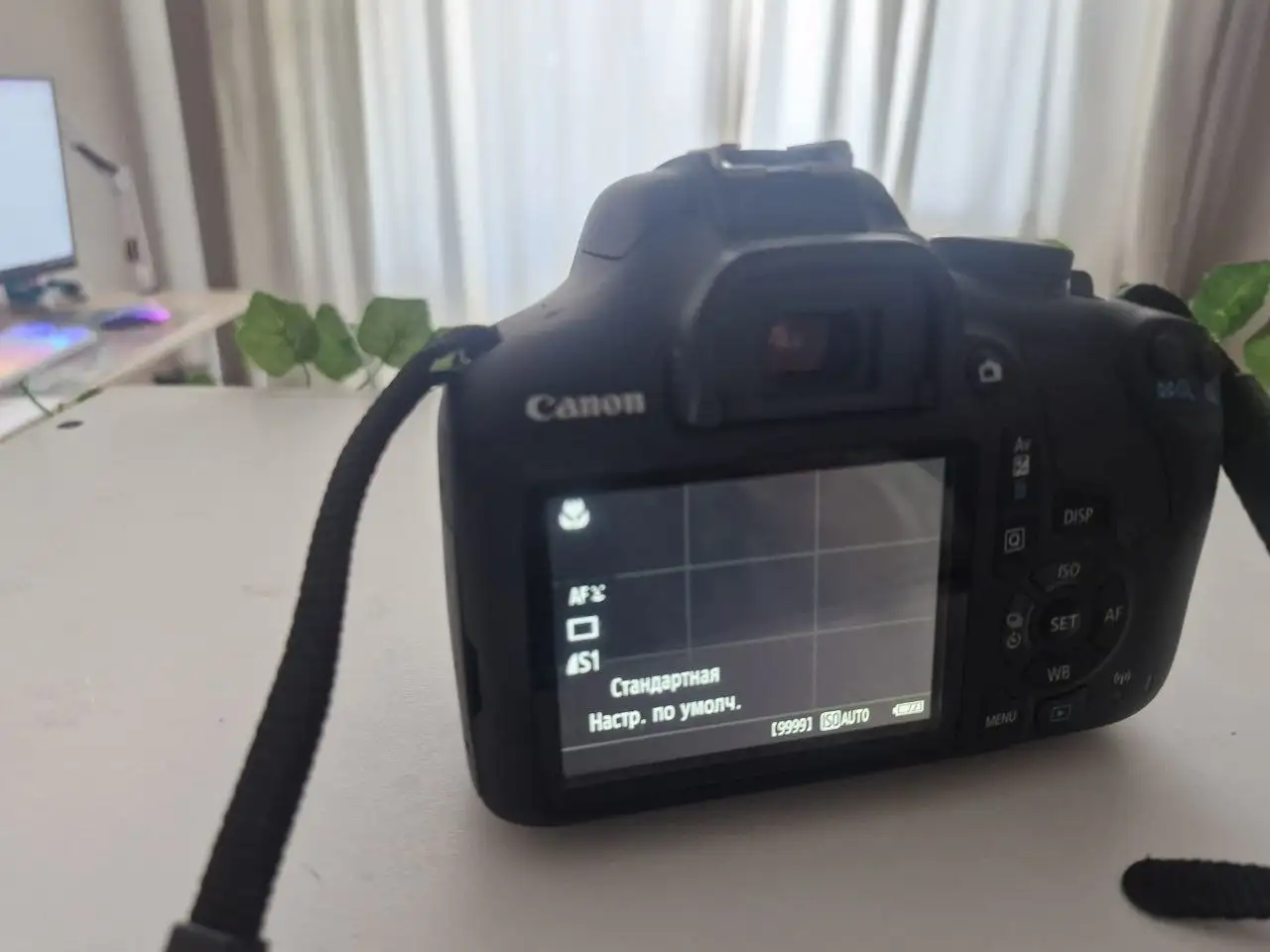 Canon EOS 2000D фотоаппарат полный комплект - Фотоаппараты (Электроника) в Челябинск