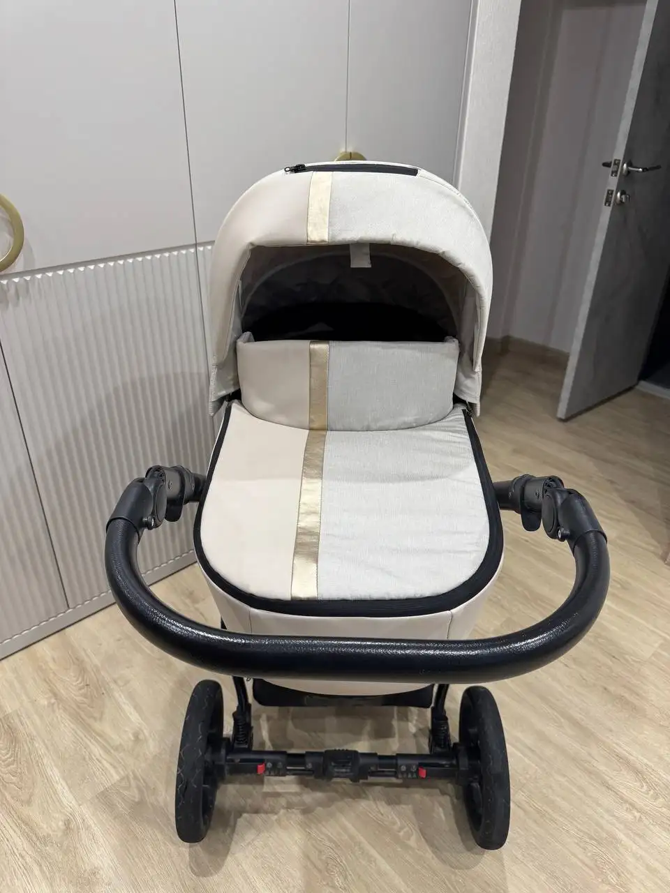 Продажа коляски Bexa - Коляски (Товары для детей) в Челябинск