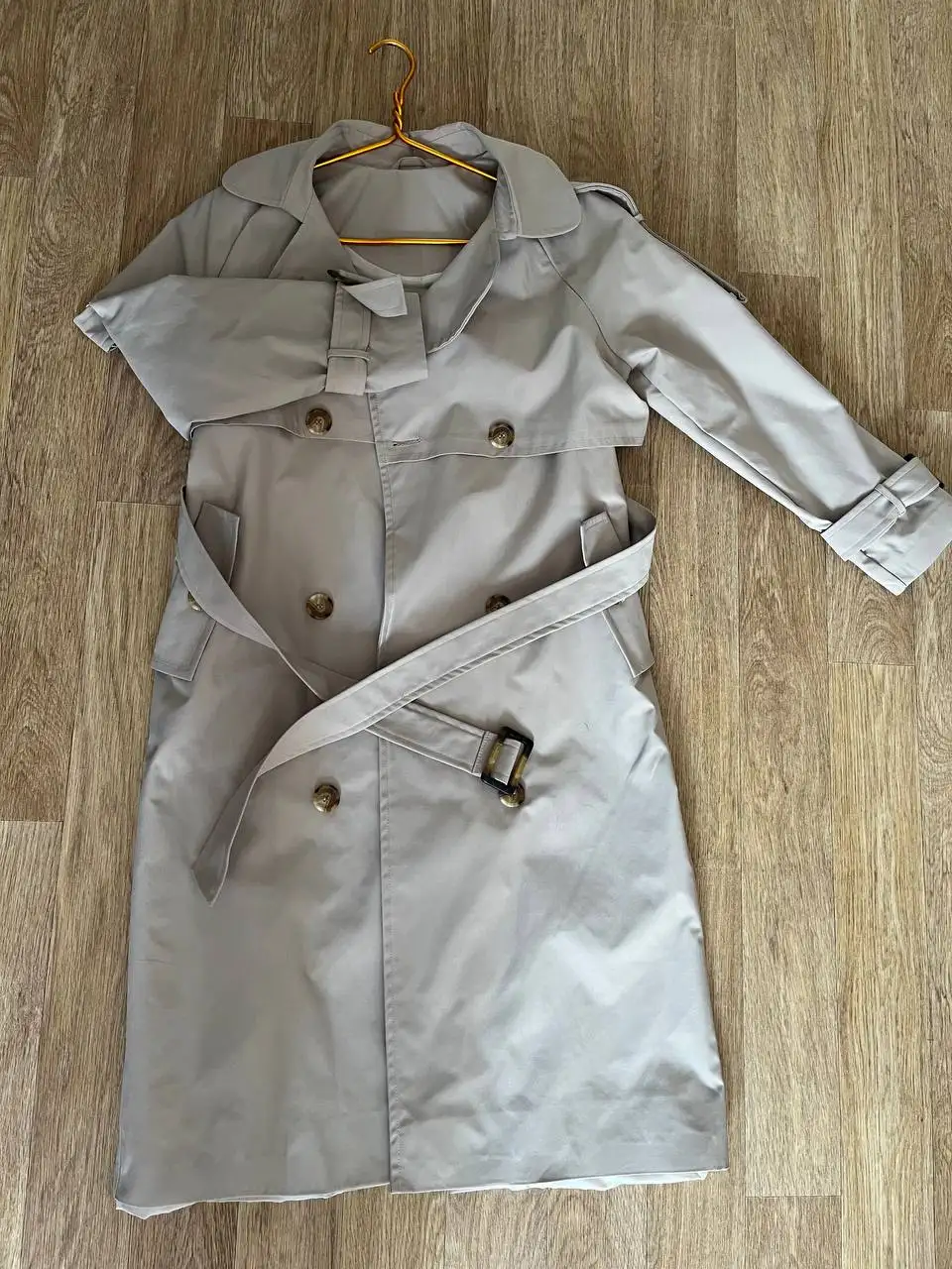 Тренч бежевый 44 размера - Верхняя одежда (Одежда) в Челябинск
