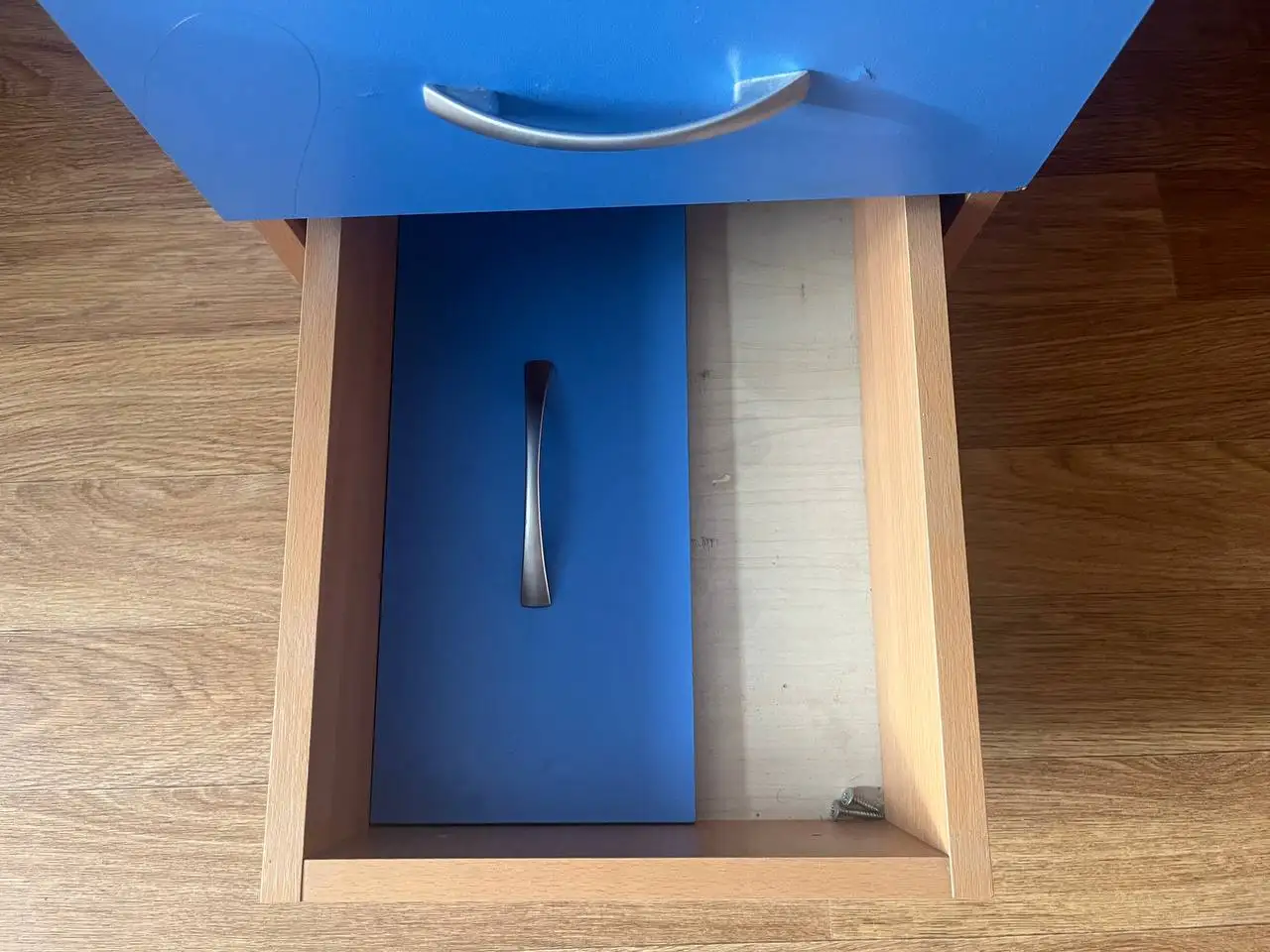 Продается рабочий стол - Мебель (Барахолка) в Челябинск