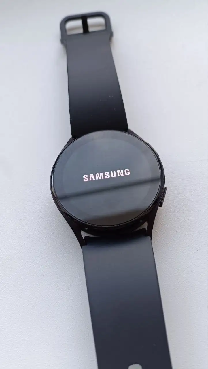 Samsung Galaxy Watch 5 - Умные часы (Электроника) в Челябинск