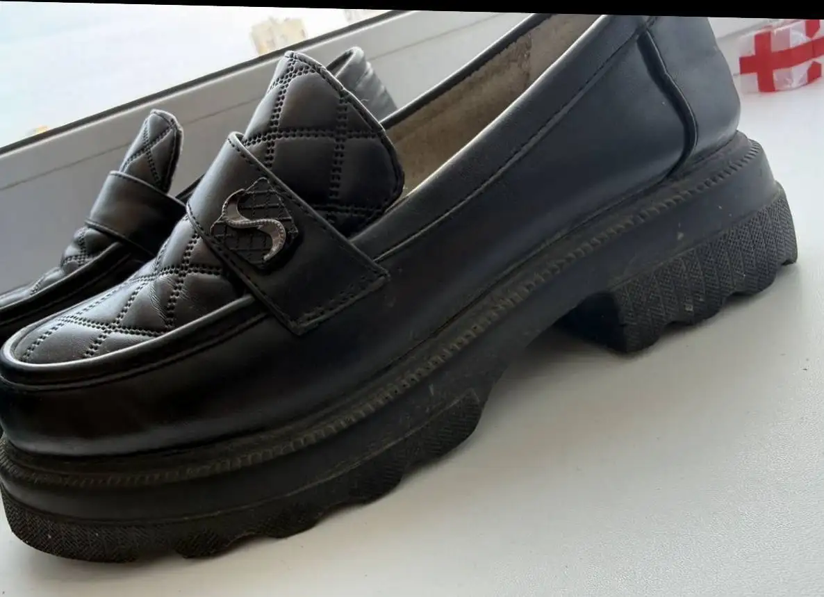 Продам женскую обувь и одежду - Женская одежда (Одежда) в Челябинск